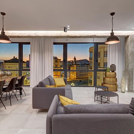 Apartment Tribuna Center By Seric,15' Walking To The Beach Málaga Exterior foto