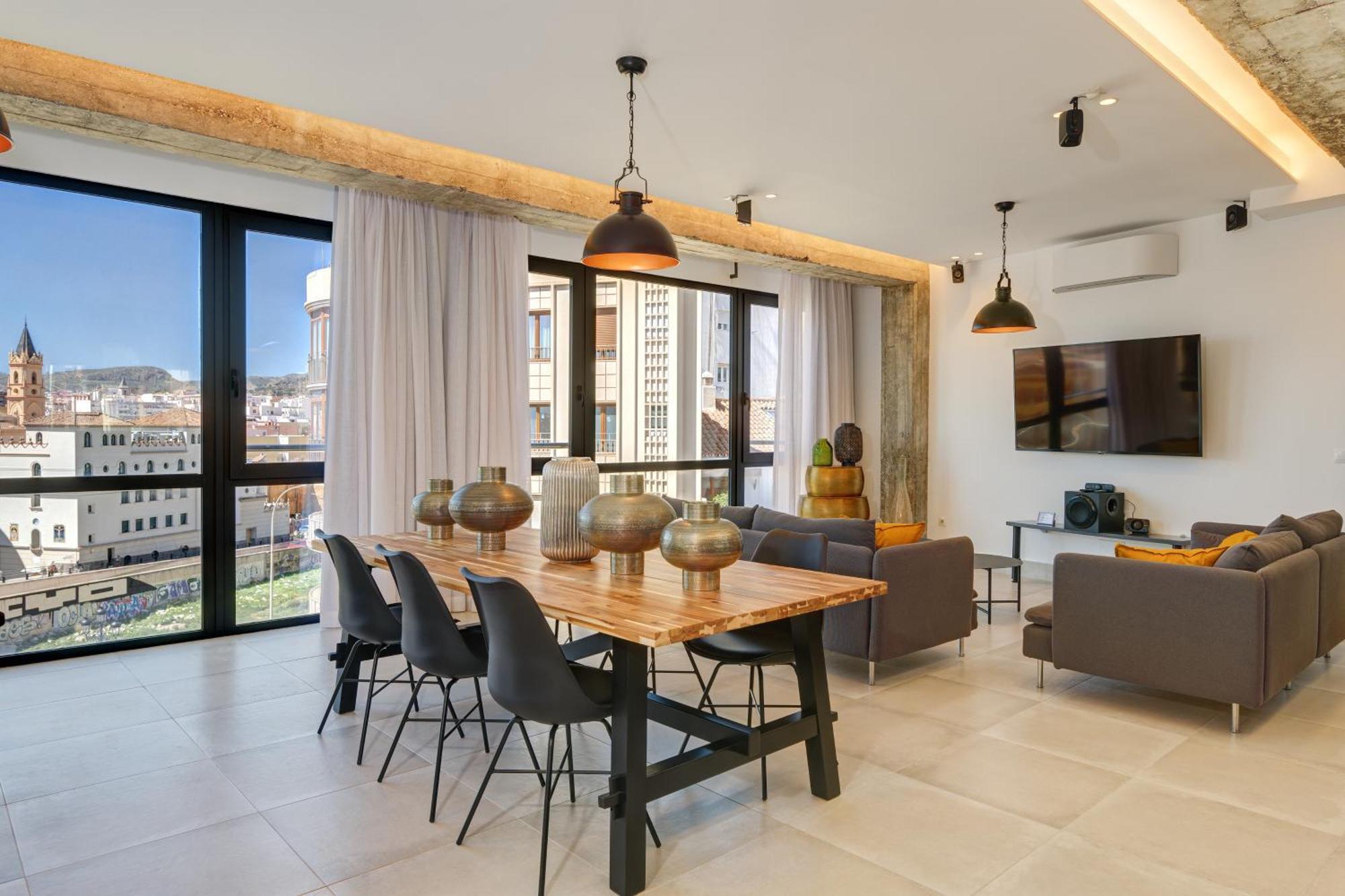 Apartment Tribuna Center By Seric,15' Walking To The Beach Málaga Exterior foto